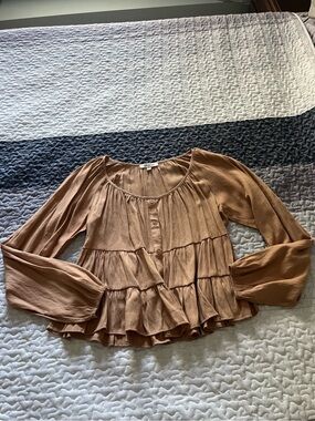 Francesca's Collections Tiered Peasant Blouse in Camel Brown